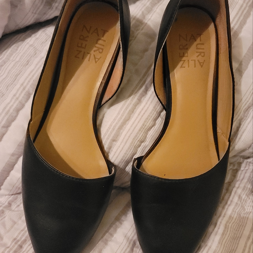 Naturalizer,Samantha black leather flats size 7.5